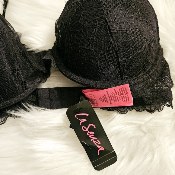 4/$20 New with tags La Senza Black Lace Bra 32D - Picture 1 of 7